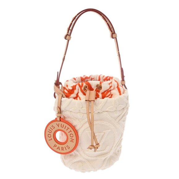 LOUIS VUITTON LV Vacation by the Pool Bucket Beige - Picture 1 of 15